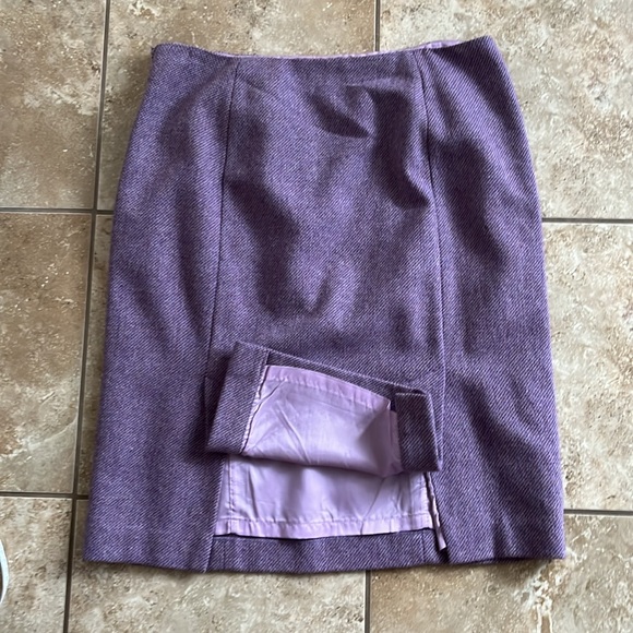 Ann Taylor LOFT skirt 72%wool - Picture 3 of 10